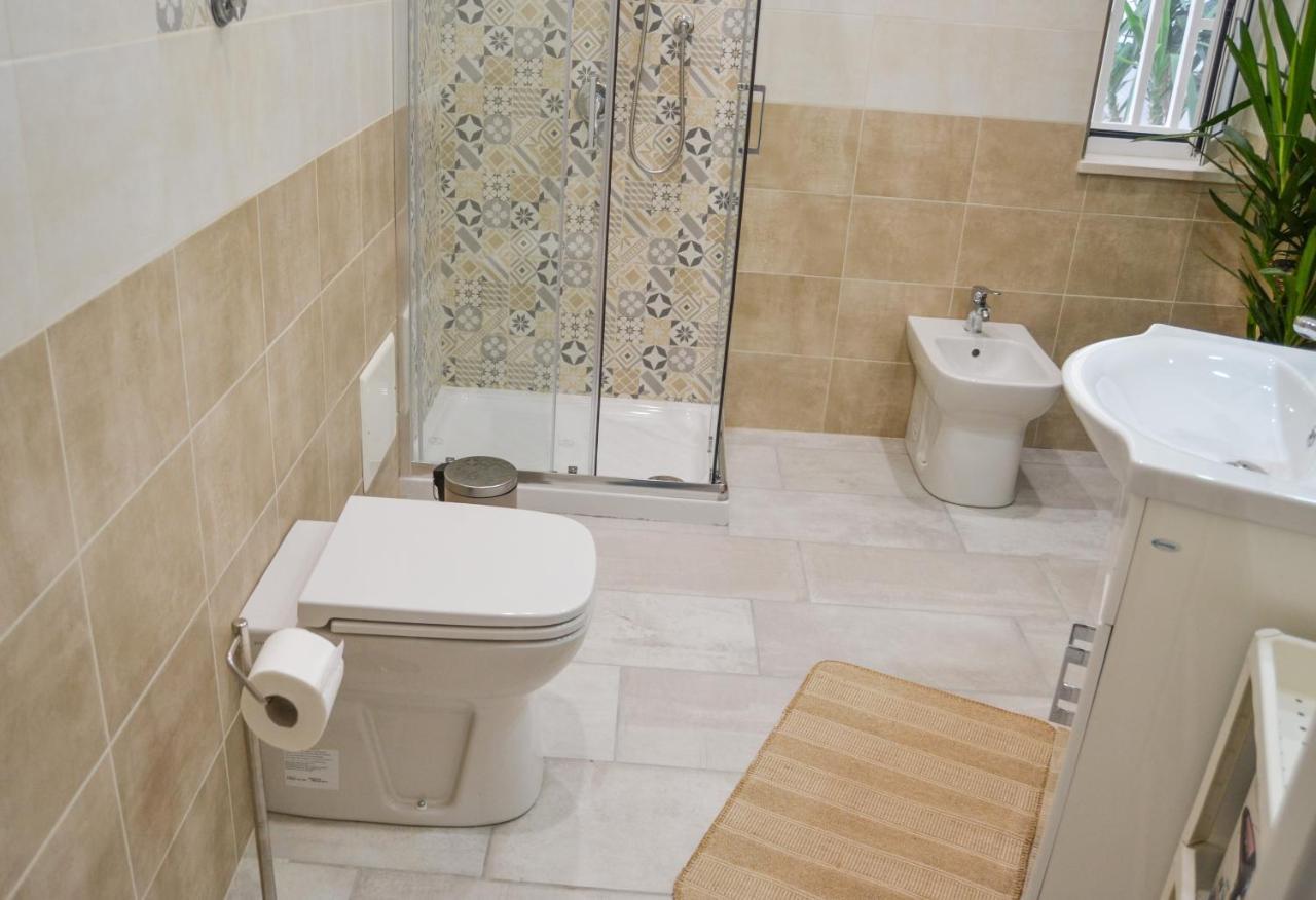Manfredi Apartments 토레 안눈치아타 외부 사진
